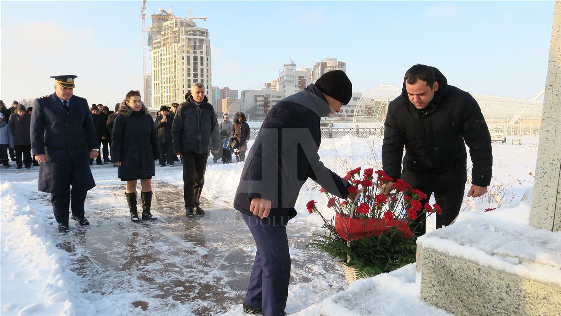 Büyük Önder Atatürk'ü anıyoruz