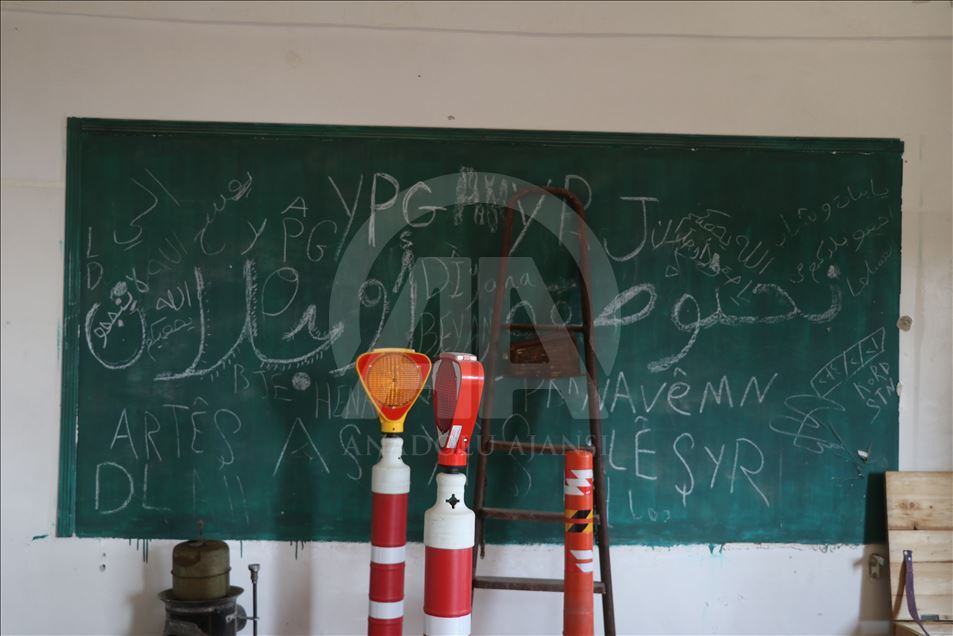YPG/PKK, Rasulayn'da okulu karargah olarak kullandı