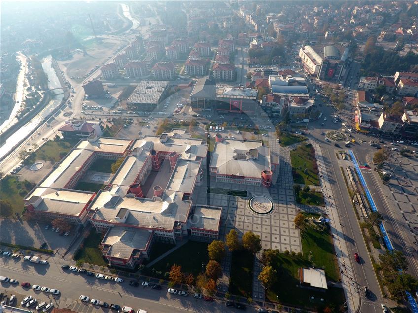 Düzce'de 20 yıl önceki depremin izleri silindi