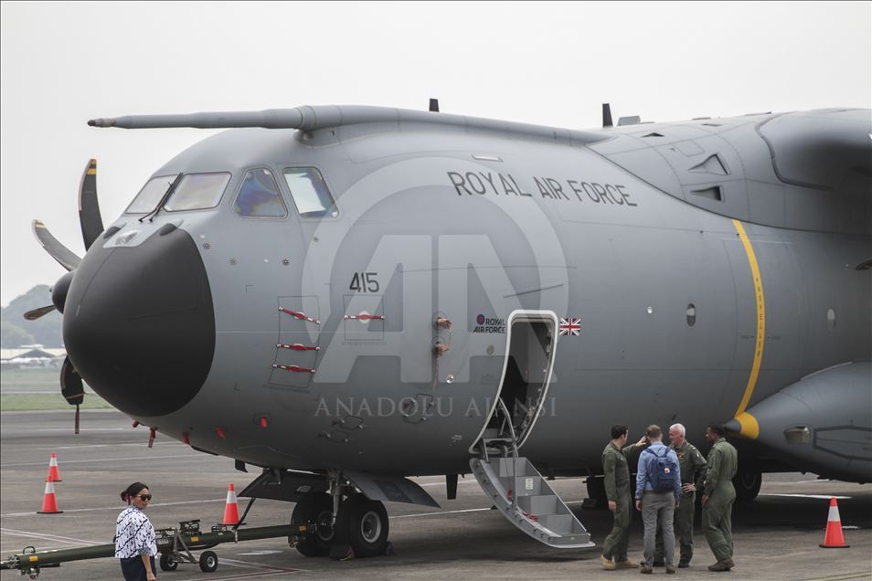 Pesawat A400M milik AU Inggris berkunjung ke Indonesia