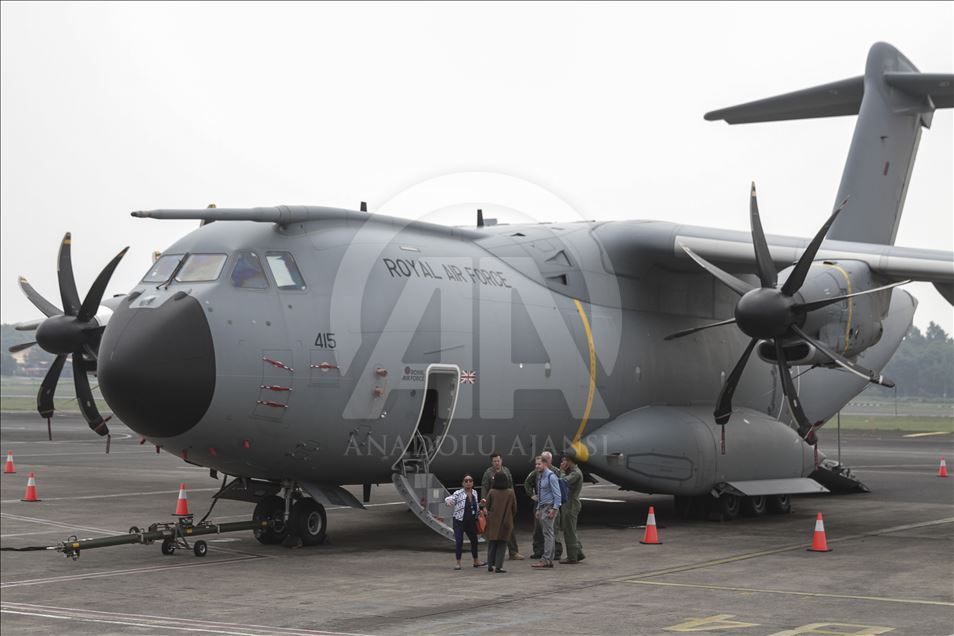 Pesawat A400M milik AU Inggris berkunjung ke Indonesia
