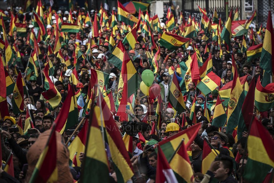 Así celebró la oposición boliviana la renuncia del presidente Evo Morales