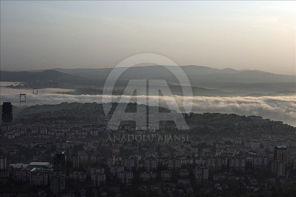 İstanbul'da sis