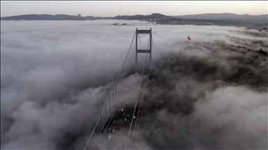 İstanbul'da sis etkili oldu