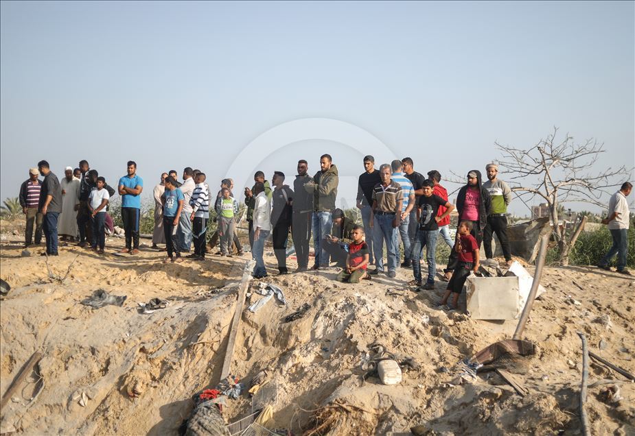 غزة تستيقظ على فاجعة قتل إسرائيل لـ8 فلسطينيين من عائلة واحدة