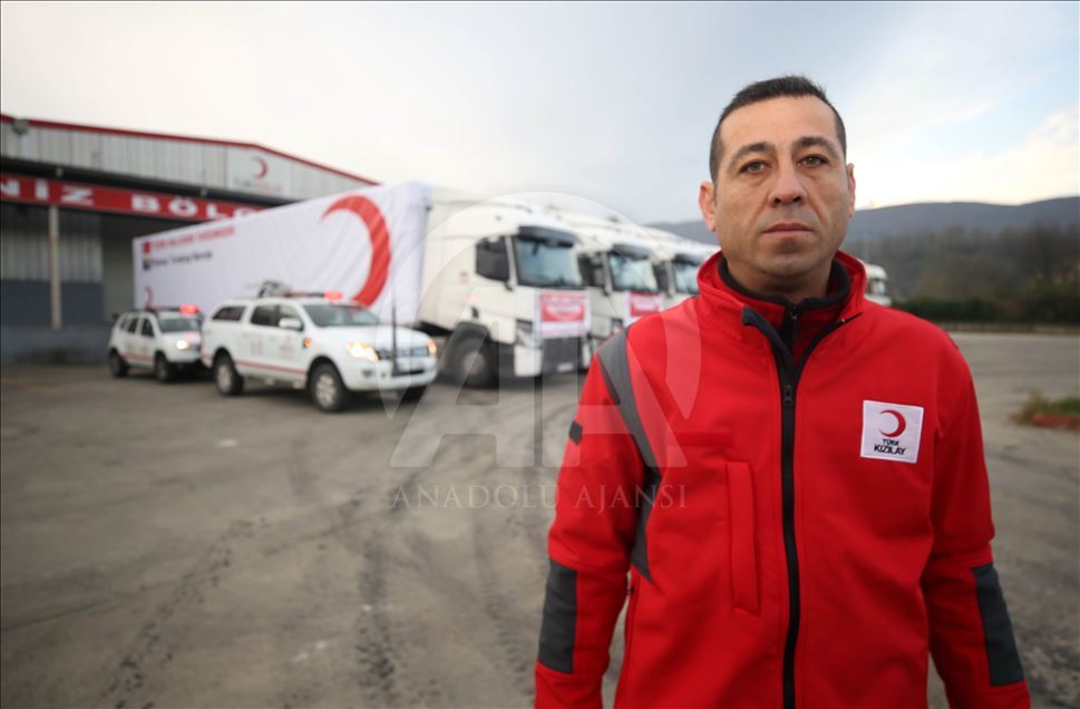Türk Kızılay Bosna Hersek'teki göçmenlere yardım gönderdi