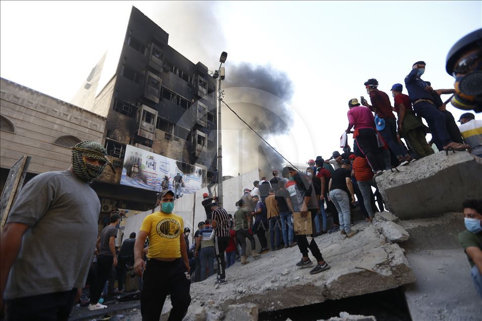 Irak'ta hükümet karşıtı gösteriler