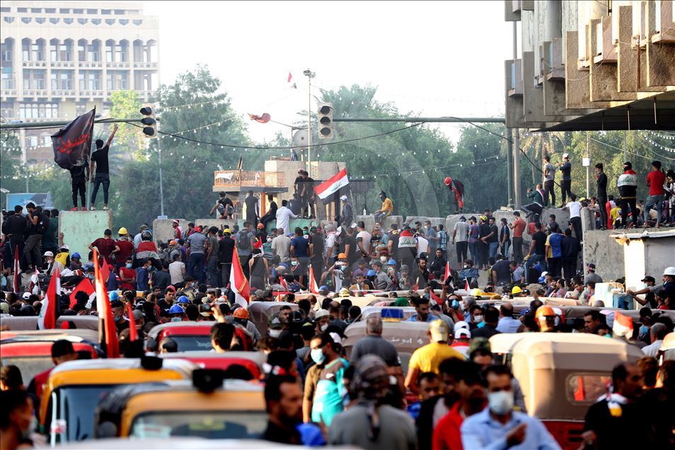 Irak'ta hükümet karşıtı gösteriler
