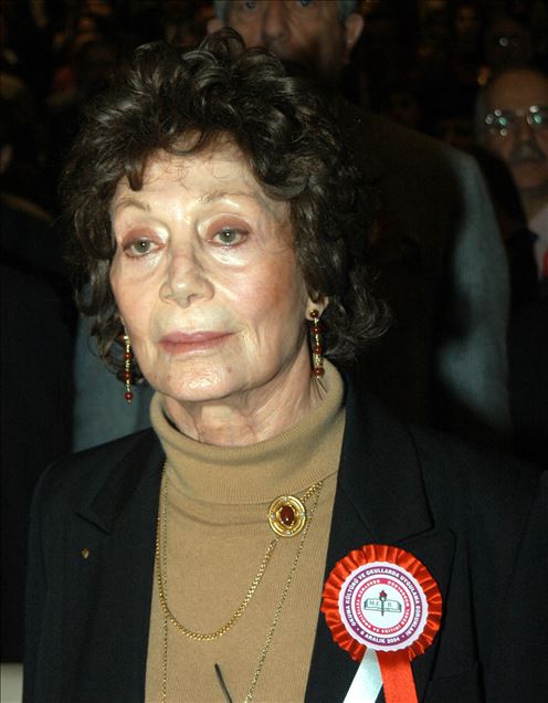 Turkey: Legendary actress Yildiz Kenter dead at 91