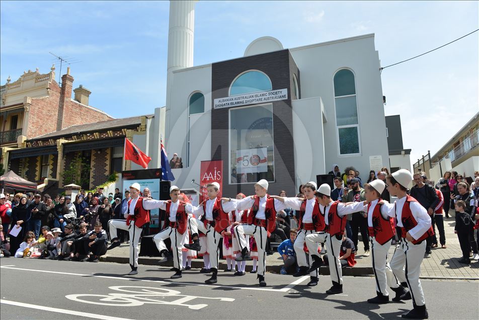 Xhamia Shqiptare në Melburn shënon 50-vjetorin e themelimit
