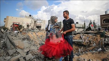 Gazzeli yeni evli çiftin hem evleri hem hayalleri yıkıldı