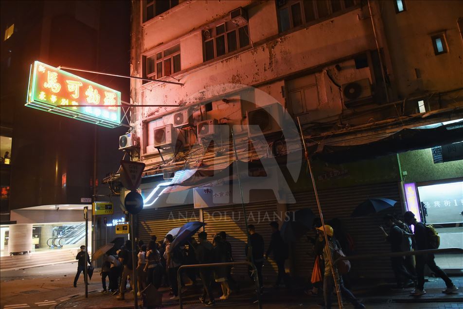 AA ndjek nga afër protestat në Hong Kong