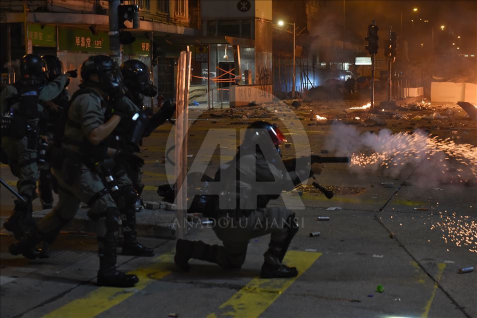AA ndjek nga afër protestat në Hong Kong