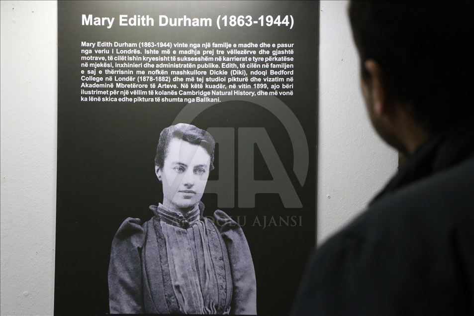 Ekspozitë me fotografi nga udhëtimet e Edith Durham në trojet shqiptare
