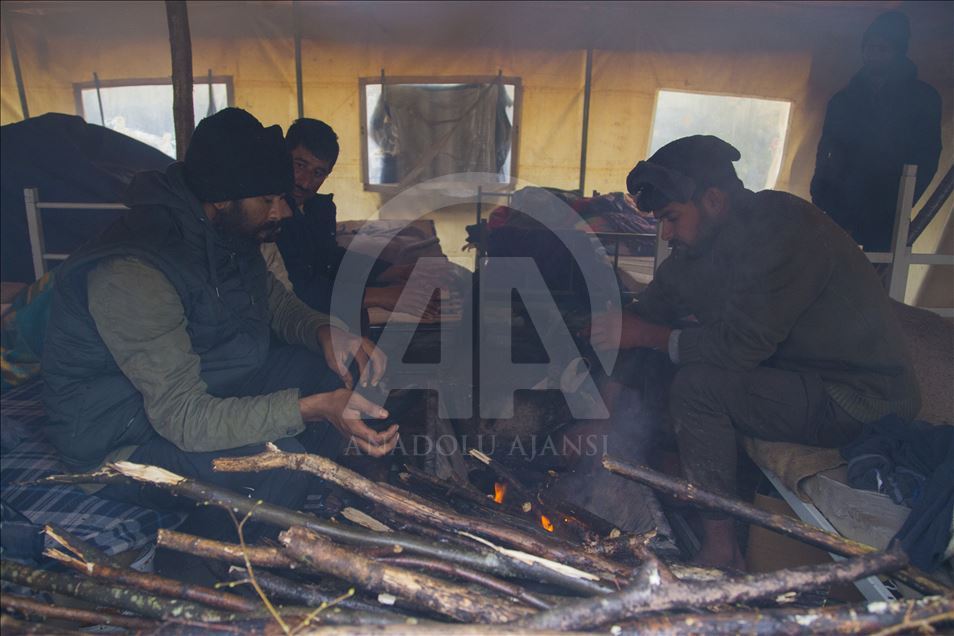 وضعیت دشوار پناهجویان در اردوگاه "ووچیاک" بوسنی و هرزگوین