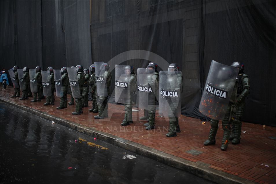 Colombie : la grève générale à Bogota tourne aux actes de violence