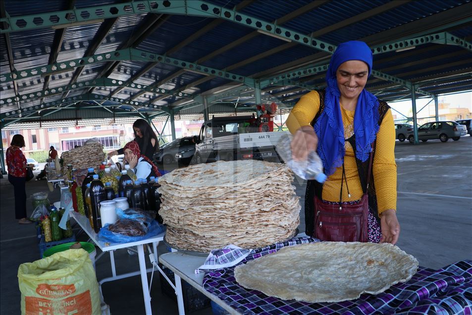 Hatay : Un marché pour la promotion des produits des femmes au foyer 

