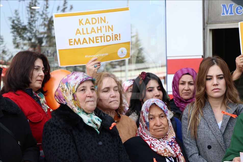 Kadına Yönelik Şiddete Karşı Uluslararası Mücadele ve Dayanışma Günü