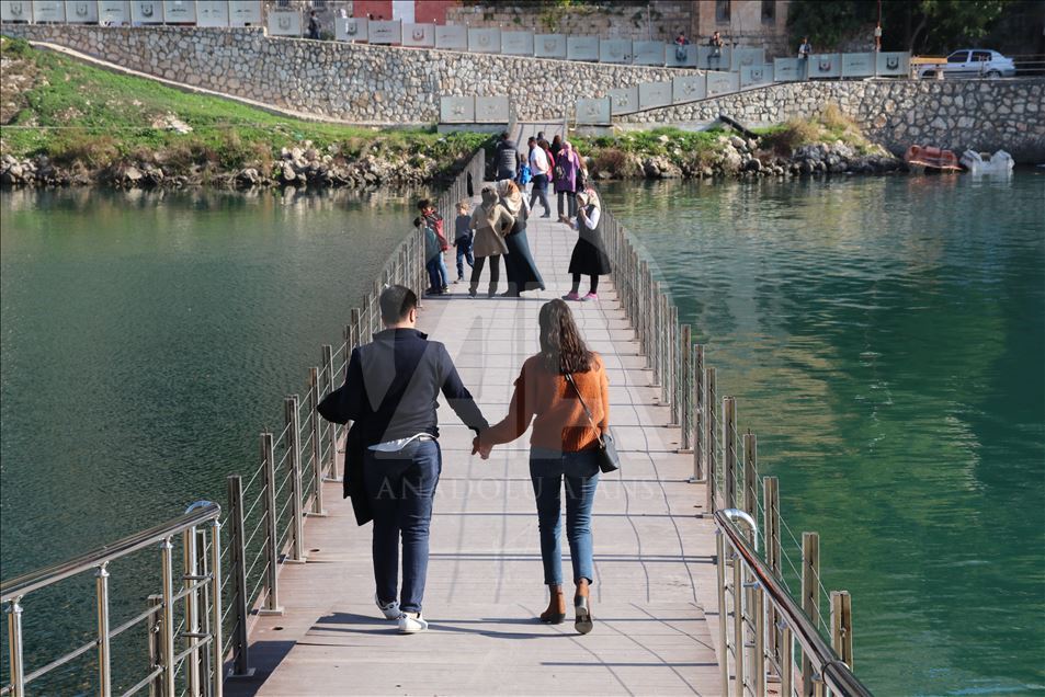 En automne, Halfeti, “la ville calme”, enchante les visiteurs