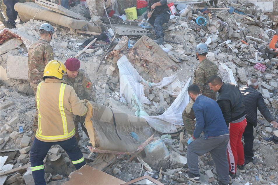 Tërmeti në Shqipëri, numri i vktimave shkon në 15