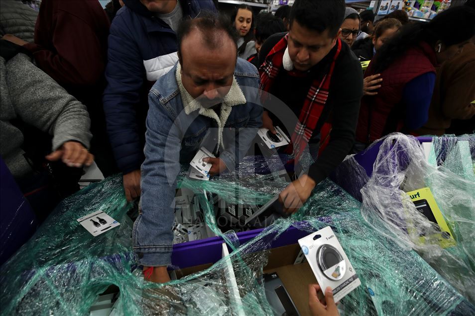 "Black Friday" sales in New York