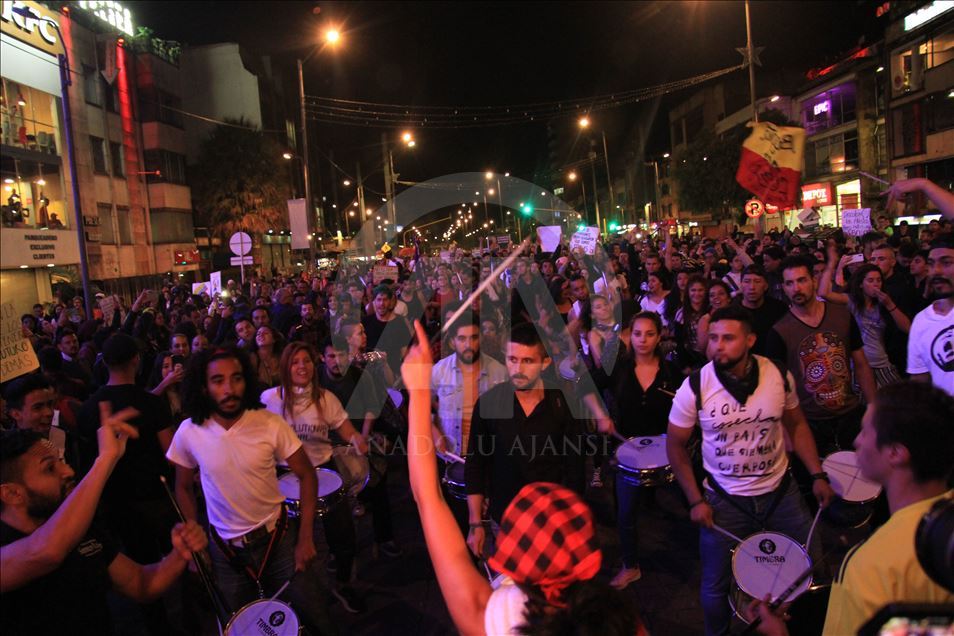 Manifestación al ritmo de tambores en Bogotá