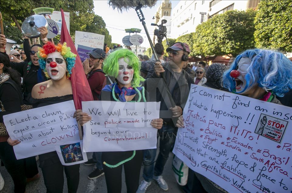 Túnez: Marcha contra la violencia contra las mujeres