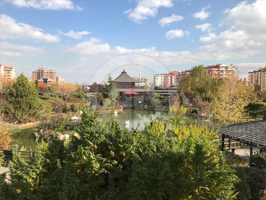 Konya'nın parkları ziyaretçileriyle şenlendi