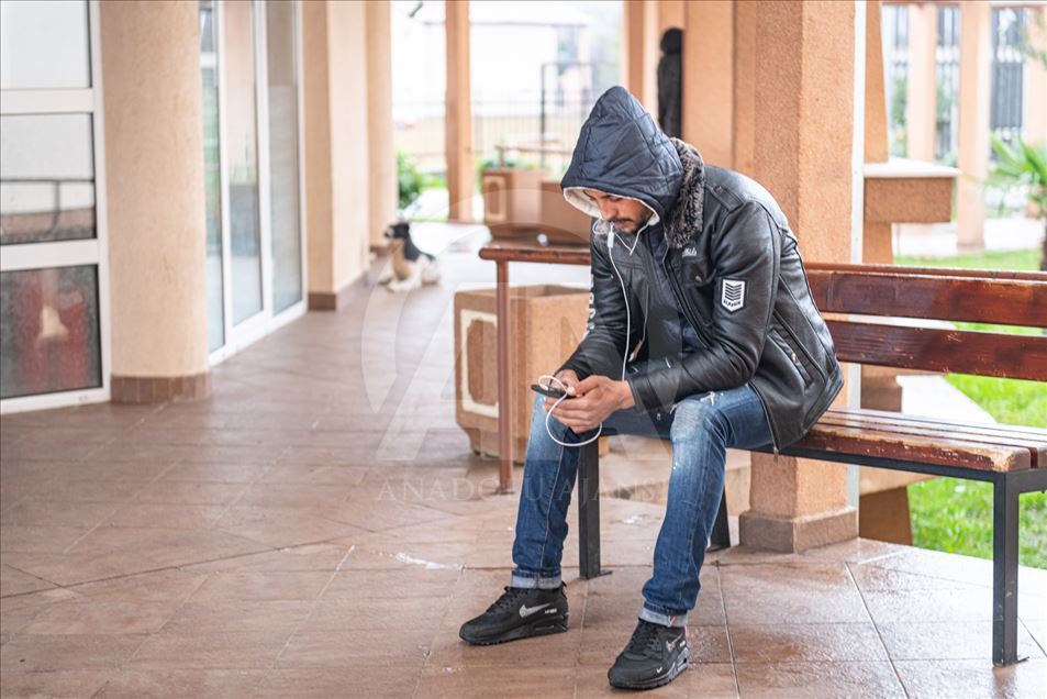 Život u migrantskom kampu nadomak Podgorice: Uslovi više nego dobri, izbjeglice zavoljele Crnu Goru