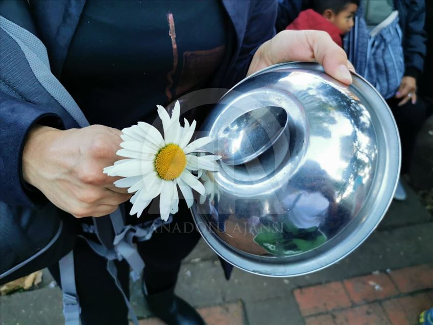 Marcha de la Guardia Indígena en Bogotá, Colombia, en el paro nacional