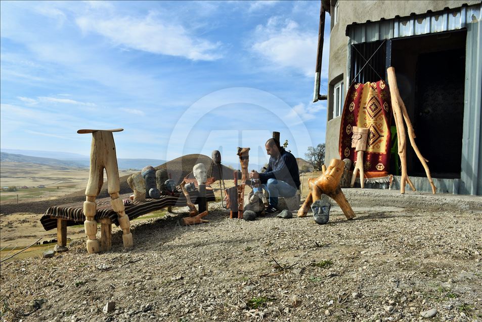 "Heykeltıraş çoban"ın hayali sergi açmak