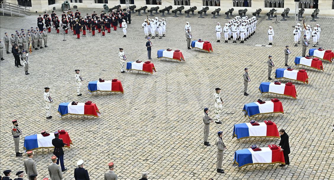 Tribute ceremony to the 13 French soldiers died in Mali