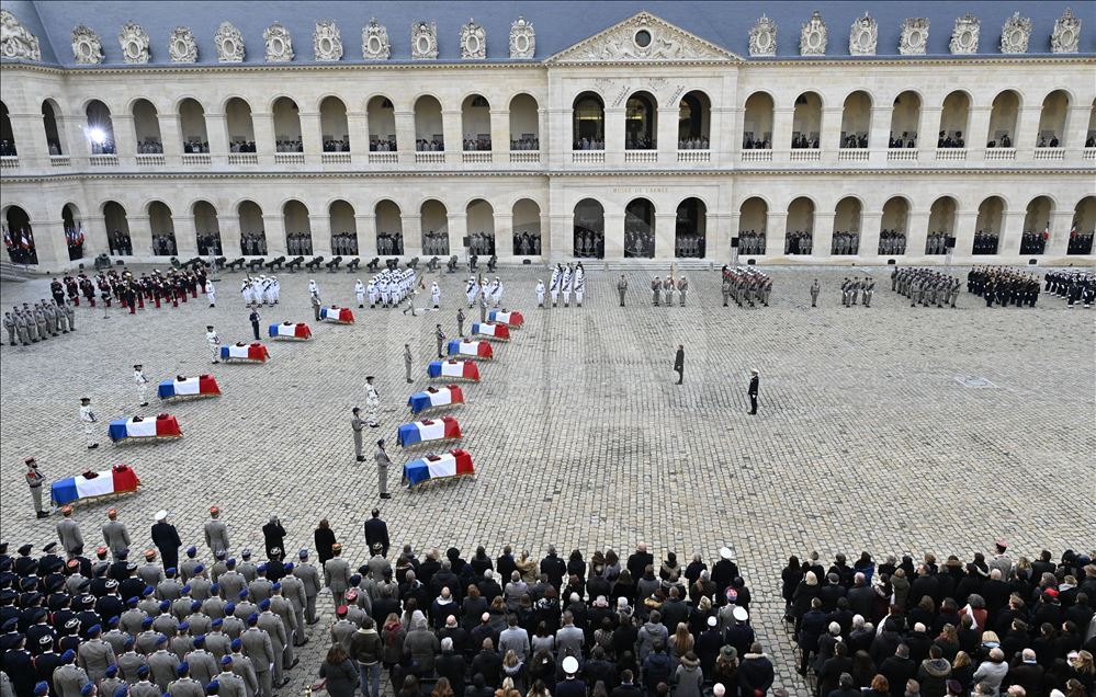 Tribute ceremony to the 13 French soldiers died in Mali