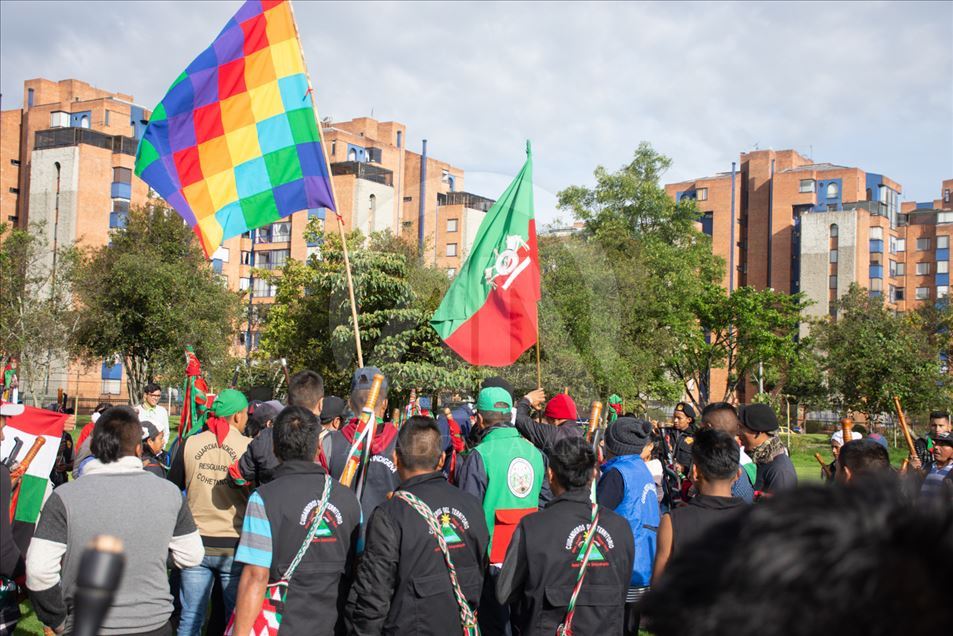 La Guardia Indígena de Colombia continúa llegando a Bogotá para apoyar el paro nacional