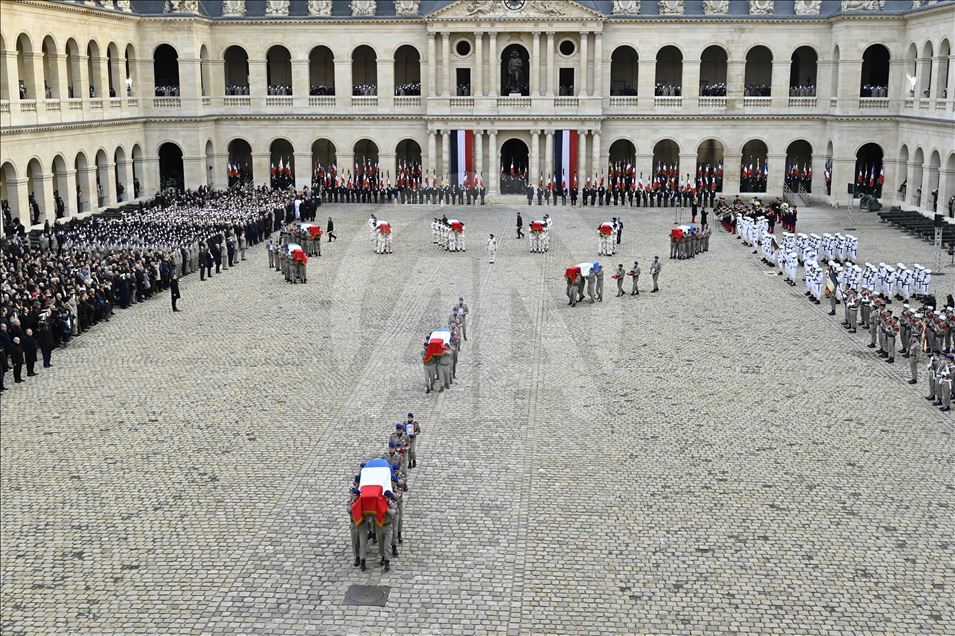 Tribute ceremony to the 13 French soldiers died in Mali