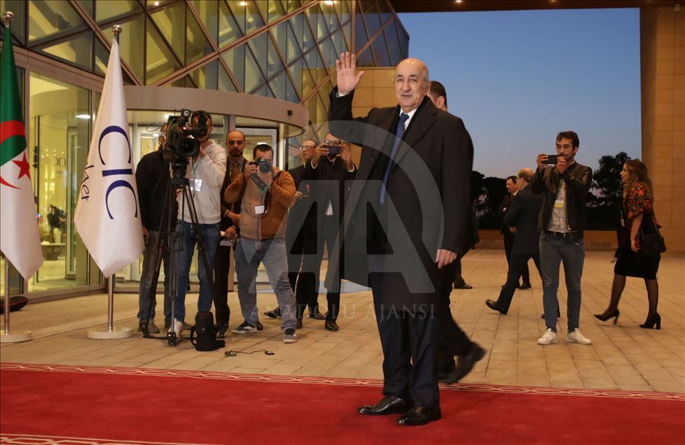 الجزائر.. انطلاق أول مناظرة رئاسية بمشاركة 5 مرشحين