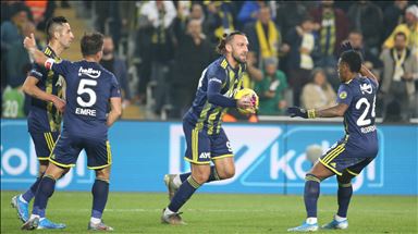 Fenerbahçe'den evinde farklı galibiyet