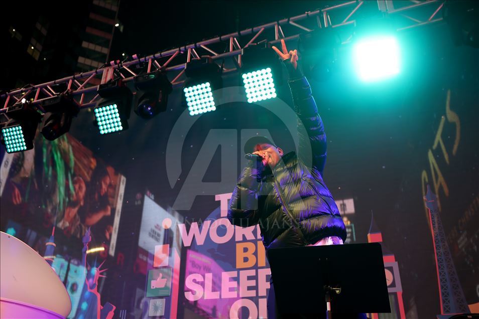 Ünlü oyuncu Will Smith 'The World's Big Sleep Out' etkinliğine katıldı