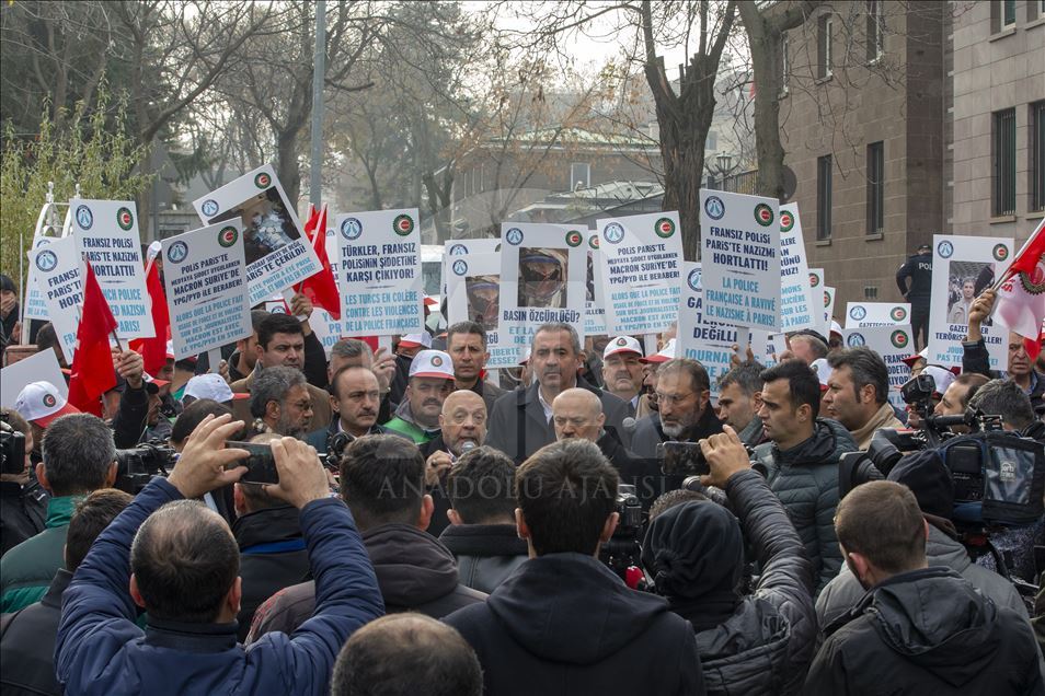 اصحاب رسانه‌ ترکیه خشونت پلیس فرانسه علیه عکاس آناتولی را محکوم کردند
