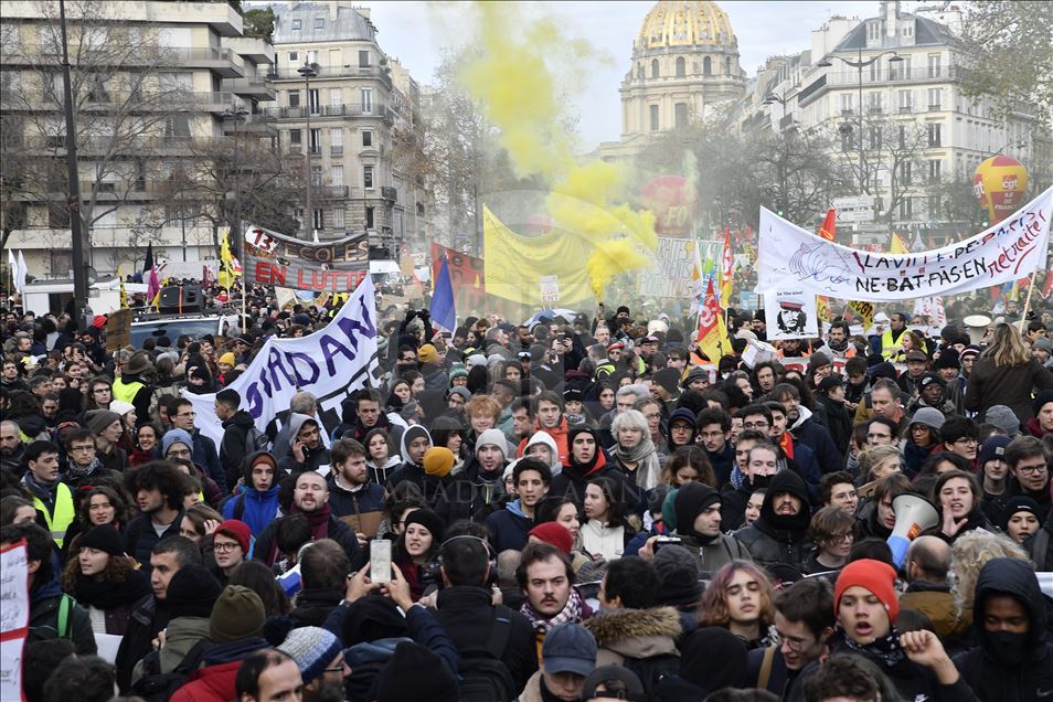 National general strike in Paris