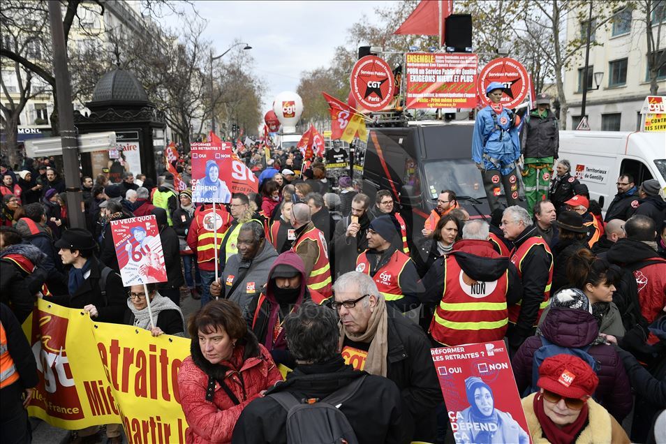 National general strike in Paris
