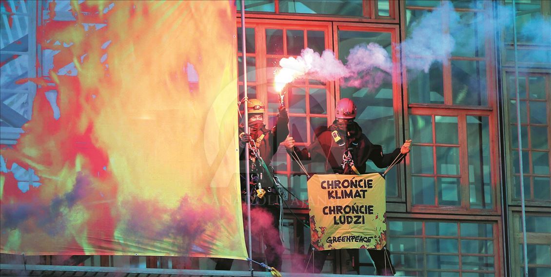 Bruksel, ambientalistët protestë në ndërtesën e Këshillit të BE-së
