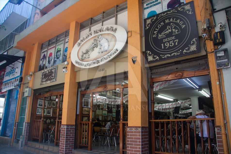 El Salón Málaga uno de los pocos lugares históricos en el centro de Medellín