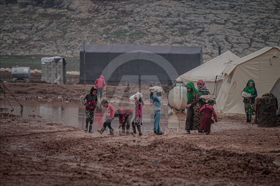 İdlib'deki şiddetli yağış