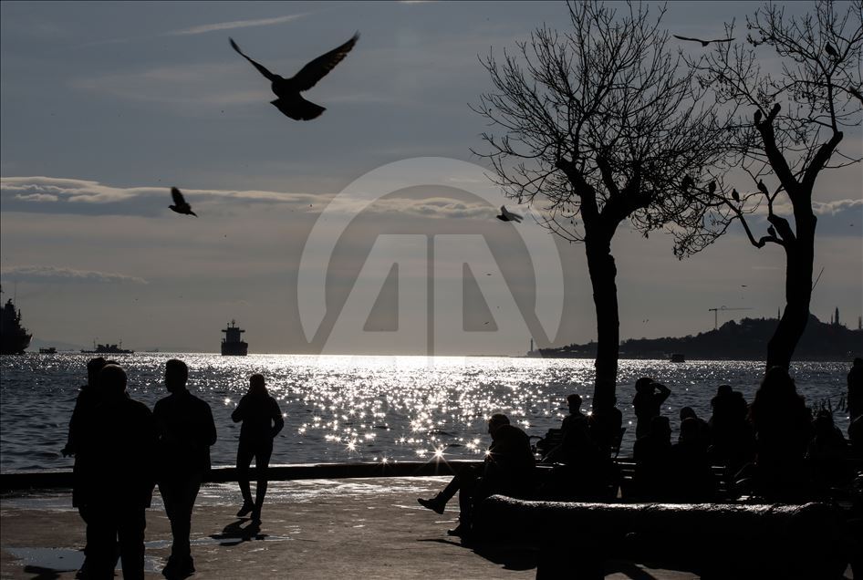 İstanbul'da güneşli gün