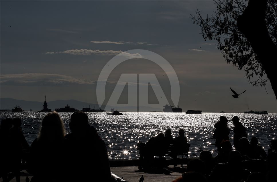 İstanbul'da güneşli gün
