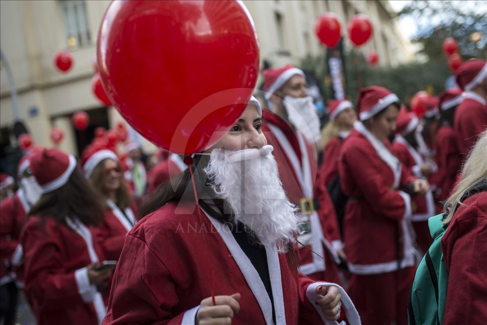 Carrera Santa Run en Atenas
