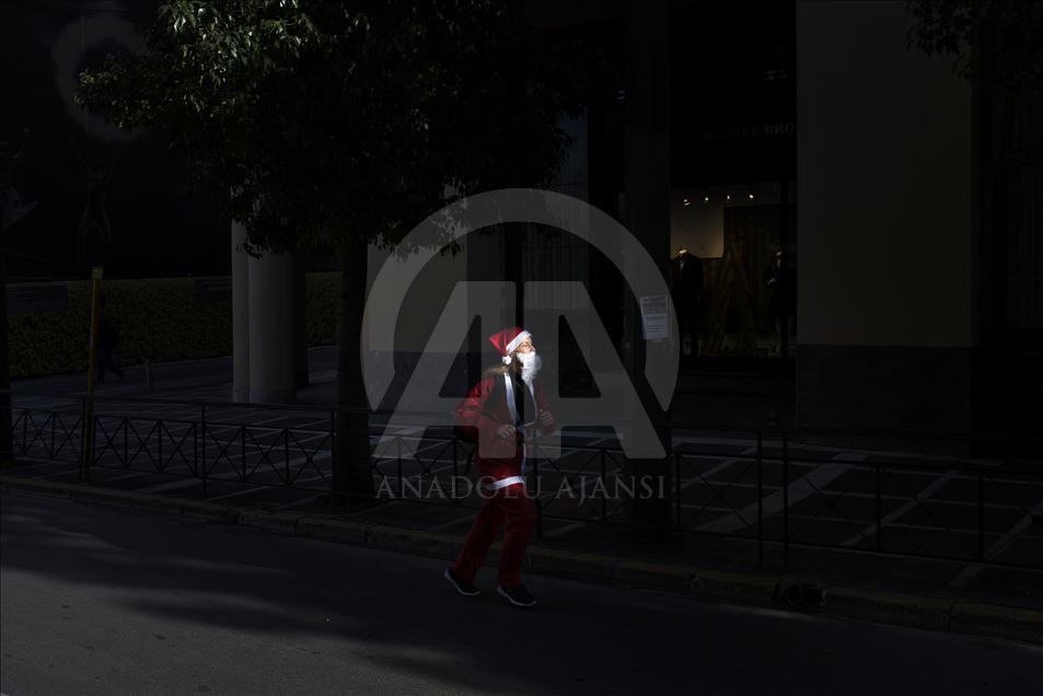 Carrera Santa Run en Atenas