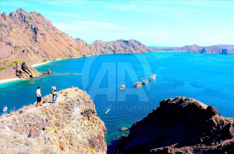 Paisaje tropical del este de Nusa Tenggara, Indonesia