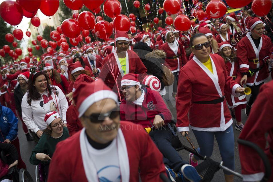 Carrera Santa Run en Atenas